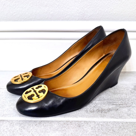 TORY BURCH Chelsea Black Leather and Gold Tone Hardware Wedges